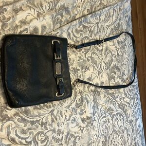 Black Micheal Kors cross body purse